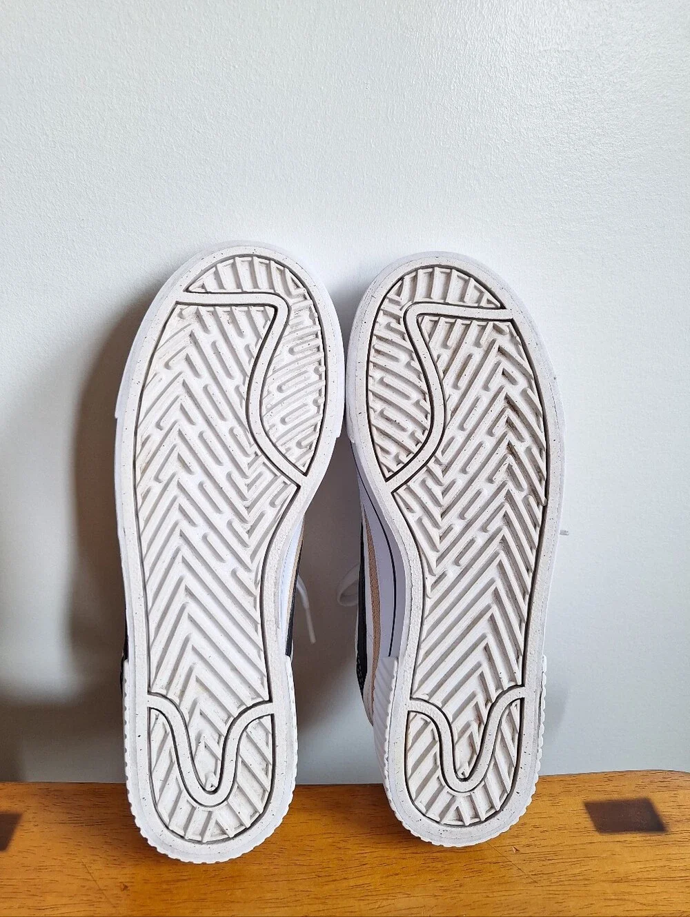Nike Court Legacy Lift Women's White And Black Size 7.5
